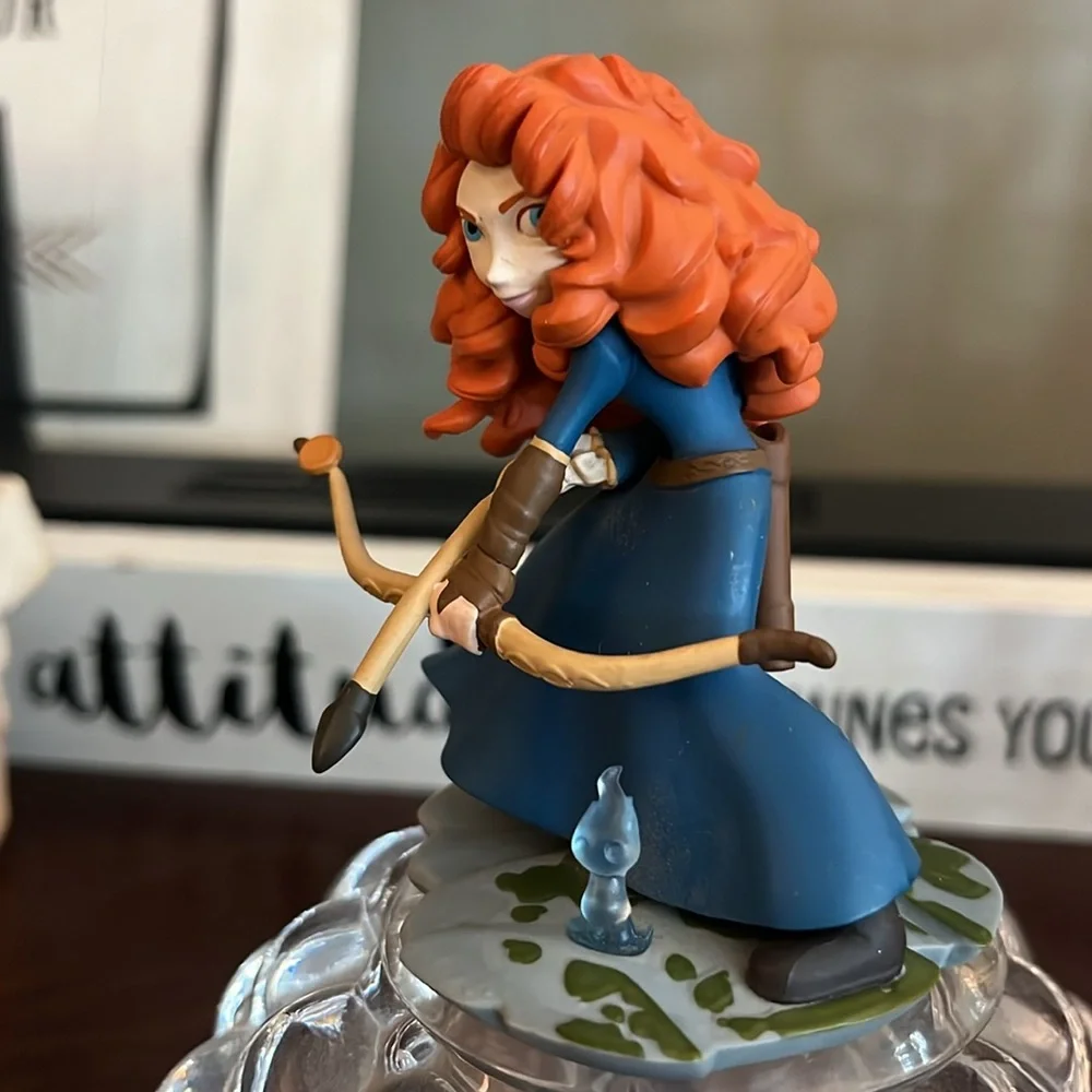 Disney Infinity 2.0 Edition Merida the Brave Figure And Power Disc EUC